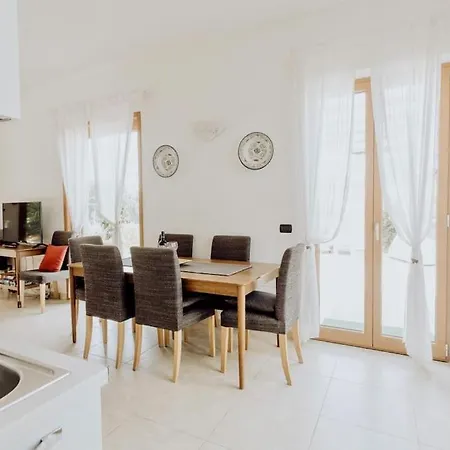 Marea - Relax & Pool * 폴리나노 아마레